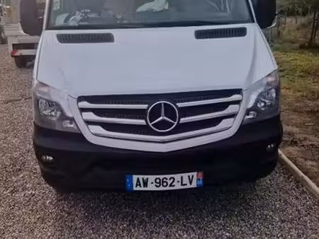 Mercedes-Benz Sprinter V6 3.0 184