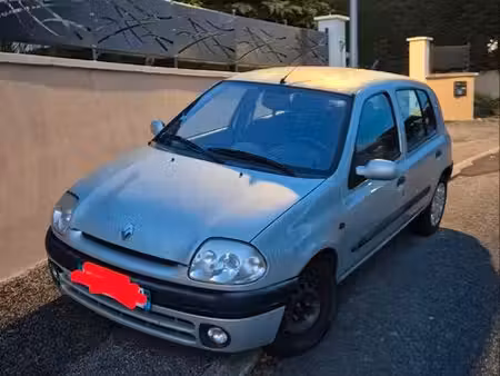 Renault Clio 1.4 98