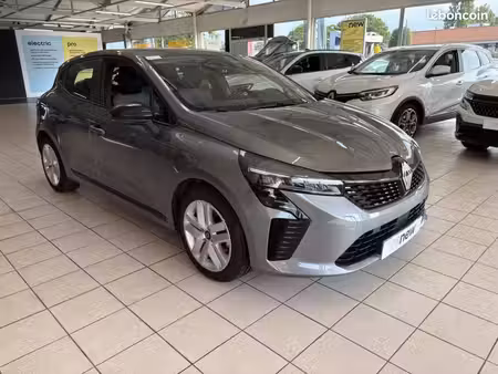 Renault Clio E-Tech 1.6 145 Evolution