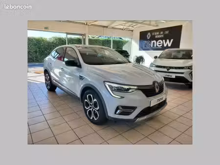 Renault Arkana E-Tech 1.6 145 Intens