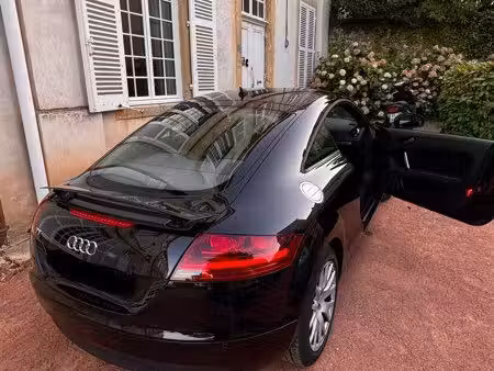 Audi TT 2.0 TFSI 200