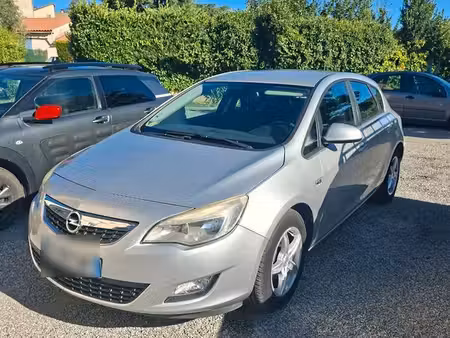 Opel Astra 1.7 CDTI 110