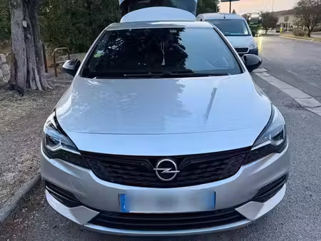 Opel Astra 1.5 122