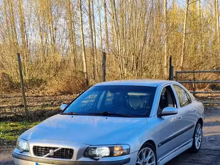 Volvo S60 2.4 130