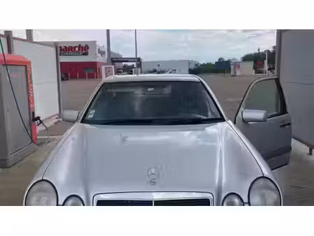 Mercedes-Benz Classe E E 280 V6 2.8