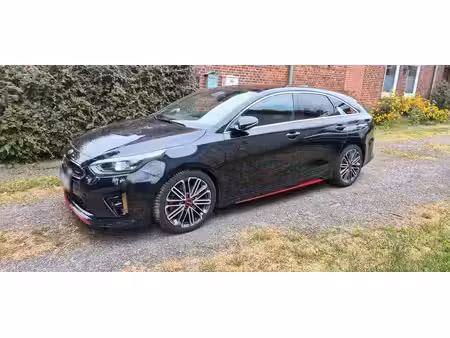 Kia Ceed 1.6 T GDi 204