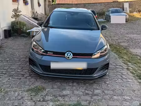 Volkswagen Golf GTI TCR 2.0 TSI 290