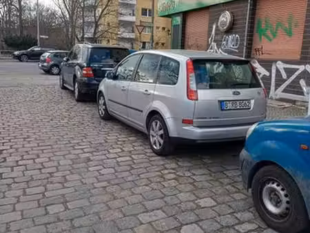 Ford C-max SE