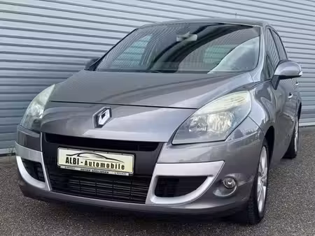 Renault Scénic 1.9 dCi 131