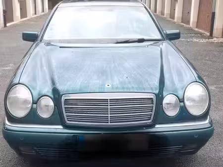 Mercedes-Benz Classe E E 220 V6 2.8 204