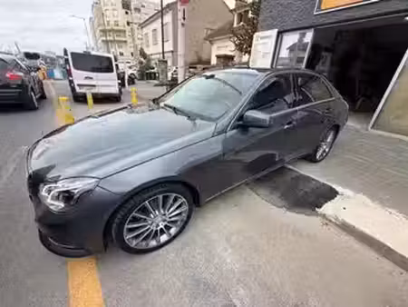Mercedes-Benz Classe E Elegance Executive