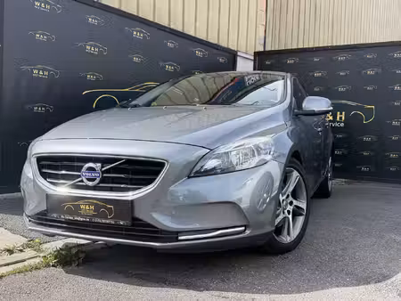 Volvo V40 T2 2.0 122