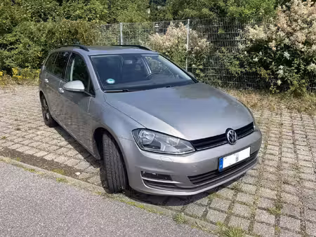 Volkswagen Golf 2.0 TDI 110 Cup