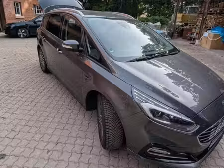 Ford S-Max 2.0 TDCi 150 Titanium S