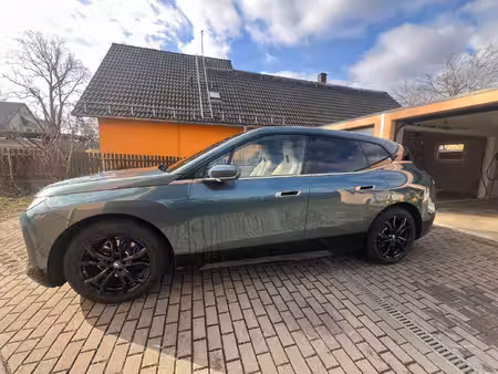 BMW iX 40 326 xDrive