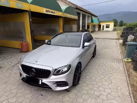 Mercedes-Benz Classe E E 220 4Matic