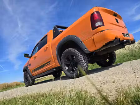 Dodge RAM 1500 V8 5.7