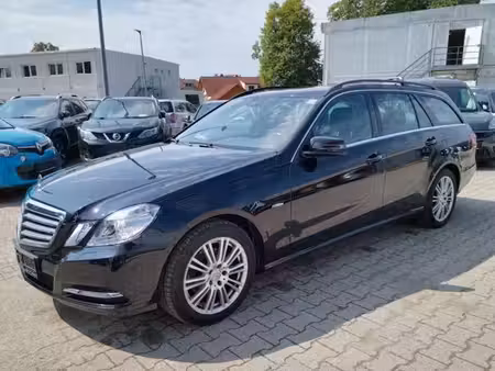 Mercedes-Benz Classe E E 220 2.1 CDI 170