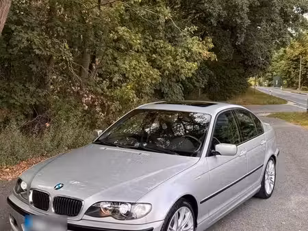 BMW Série 3 320i 2.2 170
