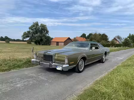 Lincoln Continental 