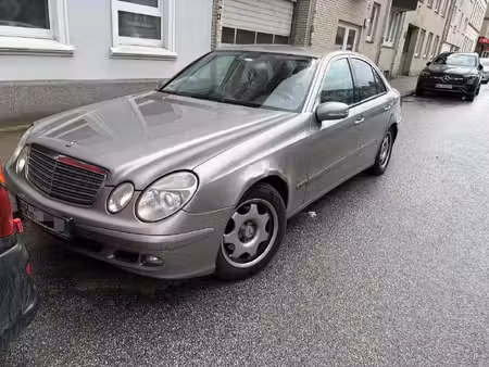 Mercedes-Benz Classe E E 200 Classic