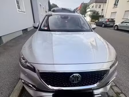 MG EHS 1.5 258 Luxury