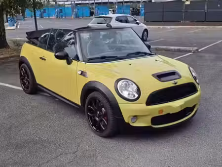 Mini Cabrio John Cooper Works 1.6 211