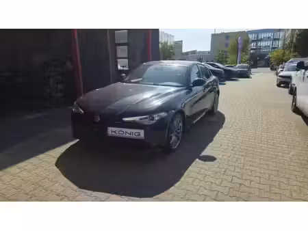 Alfa Romeo Giulia 2.0 200