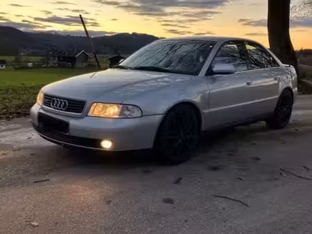 Audi A4 1.8 125 quattro