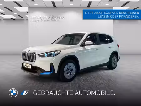 BMW iX1 