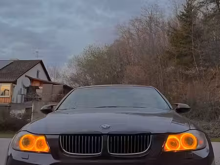 BMW Série 3 325i 2.5 218