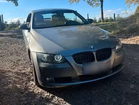 BMW Série 3 330d 3.0 231