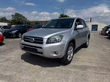 Toyota RAV4 2.2 D-4D 177 Sol 4x4