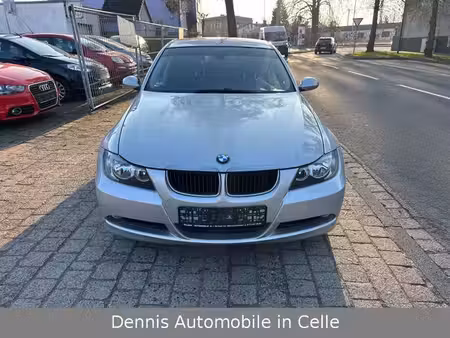 BMW Série 3 320i 2.0 150