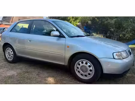 Audi A3 1.6 101