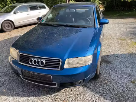Audi A4 2.0 130