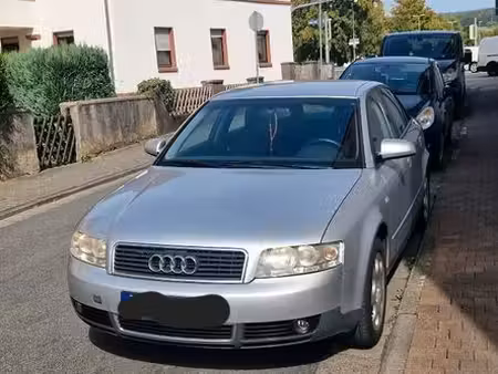 Audi A4 V6 2.4 170