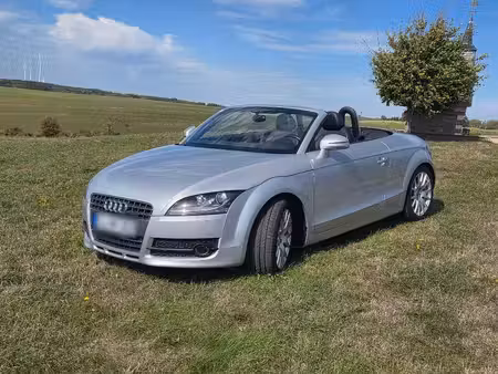 Audi TT 2.0 TFSI 200