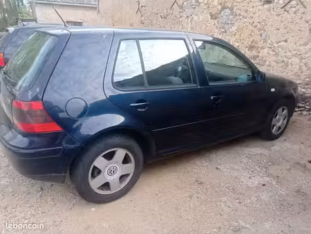Volkswagen Golf 1.9 TDI 110