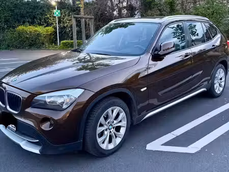 BMW X1 18d 2.0 143 sDrive
