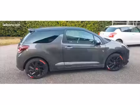 DS 3 1.2 110 Performance Line