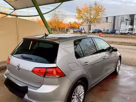 Volkswagen Golf 1.4 TSI 140
