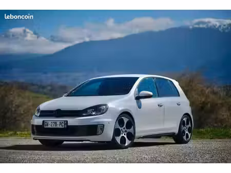 Volkswagen Golf GTI 2.0 TSI 210