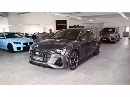 Audi e-tron S 408 S line quattro