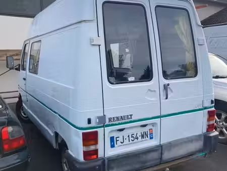 Renault Trafic 2.1 65