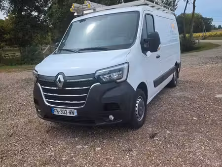 Renault Master 2.3 dCi 180