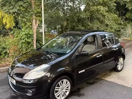 Renault Clio 1.5 dCi 105 Initiale