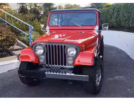 Jeep CJ7 Laredo