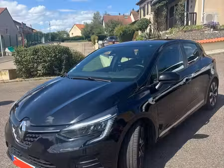Renault Clio E-Tech 1.6 145 Limited