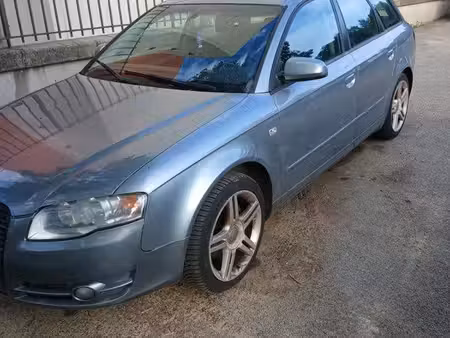 Audi A4 2.0 TDI 143
